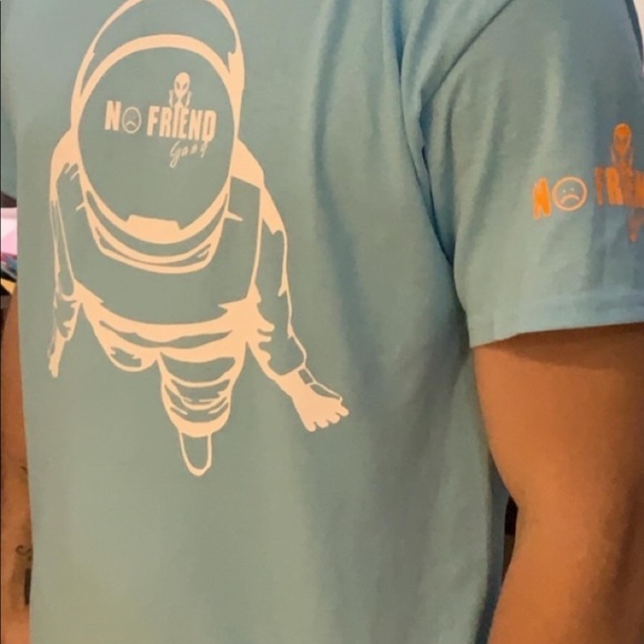 No Friend Gang Astronaut T shirts - Picture 3 of 4